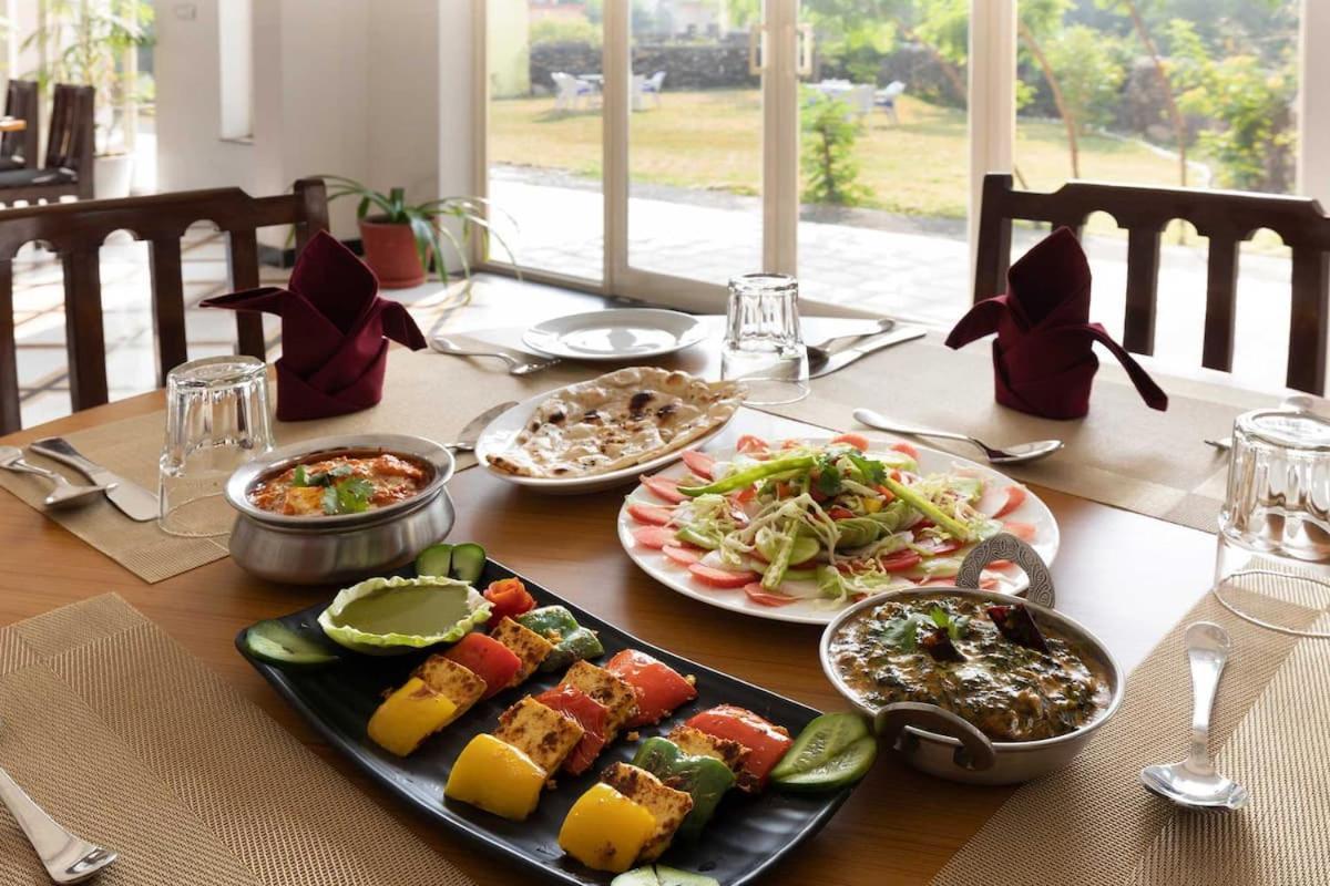 Jag Aravali Resort Udaipur- Experience Nature Away From City Hustle Zewnętrze zdjęcie